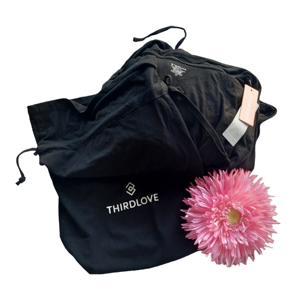 Thirlove Black Stretch Robe